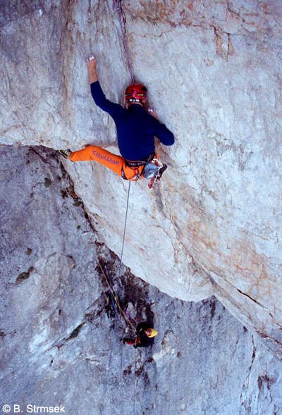 Marko Lukic drilling ground-up and falling down on Last Minute.