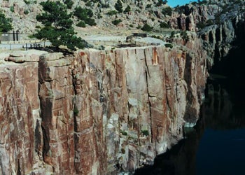 5.13+ Roof Crack Gets Second Ascent 5.13+ Roof Crack Gets Second Ascent