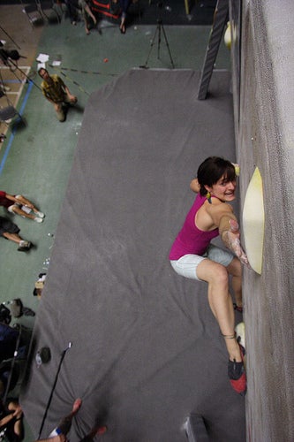 Vikki Weldon straining on WF4. Photo by Vikki Weldon straining on WF4. Photo by Knut Rokne.
