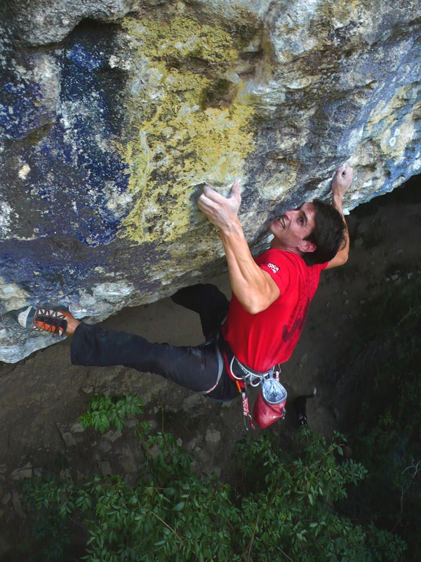 Ekaitz Maiz on his new route Sistematik Ekaitz Maiz on his new route Sistematik Ihes (9a/5.14d) in Navarra, Spain. Photo by Gorka Karapeto.