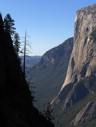 El-Capitan-Yosemite-Walker_13457 None