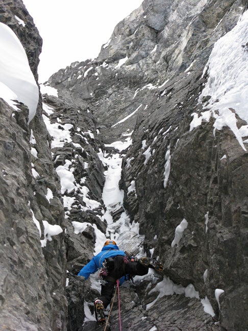 Jon Walsh leads an M6 pitch on The Wild Jon Walsh leads an M6 pitch on The Wild Thing (M7 WI5), on Mt. Chephren. Photo by Jon Simms.