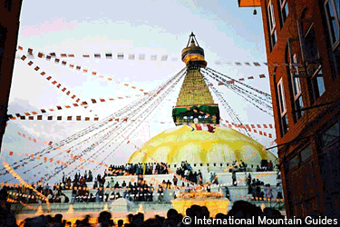 TEAM PROBES WHY CLIMBERS DIE ON MOUNT EVEREST - Climbing