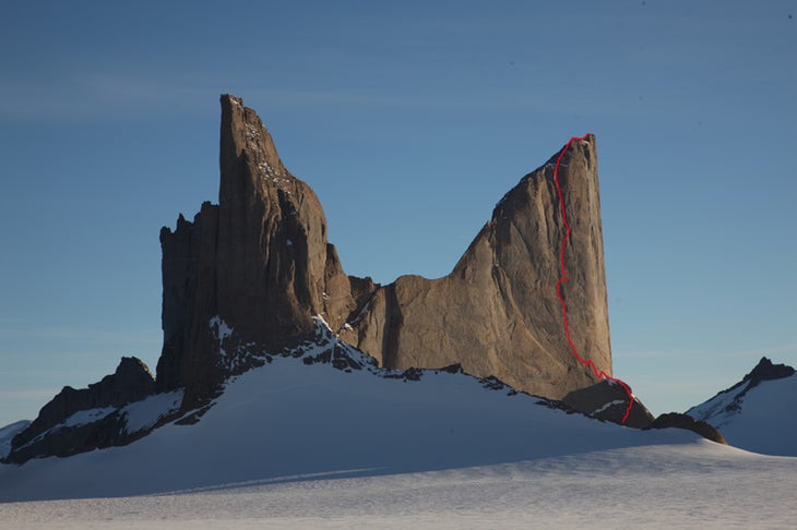 The line of Eiszeit (750m, 5.11- A4) on The line of Eiszeit (750m, 5.11- A4) on the west face of Holtanna. Courtesy of Expedition Antarctica.