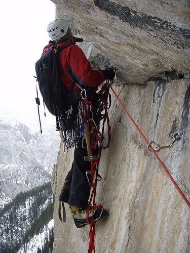 Pullan beginning a traverse while estab Pullan beginning a traverse while establishing The Jimmy Skid Rig. Photo by Will Meinen / Blog.Mountainhardwear.com.