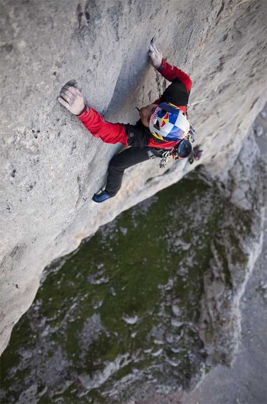 Eneko Pou climbing on Orbayu. Photo by Eneko Pou climbing on Orbayu. Photo by Tim Kemple / KempleMedia.com, courtesy of Pouanaiak.com.