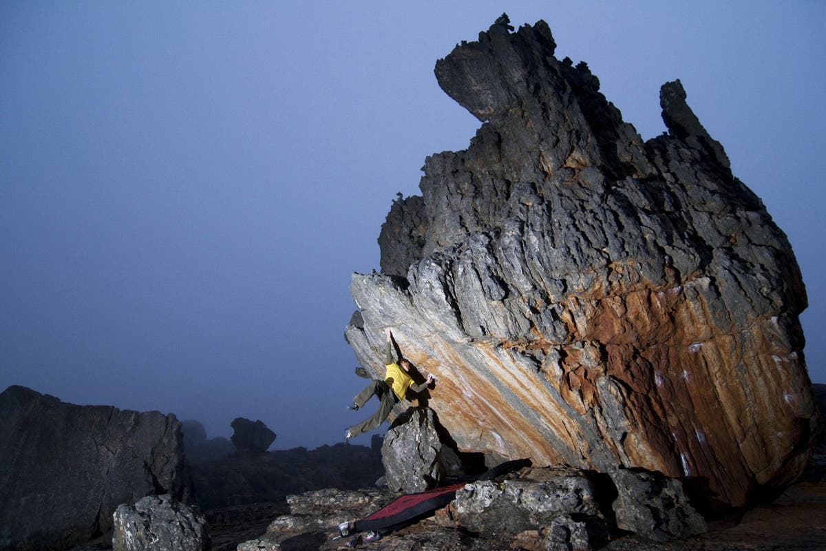 Armed Response (V13). Photo by Zlu Haller / www.chalkjunkie.at