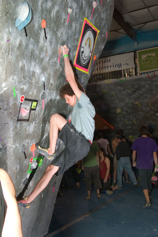 The Spot Bouldering Series Season III Finals Gallery Climbing