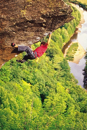 225-Tim Kemple_2223.jpg Joe Kinder hunts out the Predator, (5.13b) at Rumney, New Hampshire © Photo by Tim Kemple