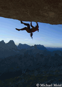 AlexHuber-Panaroma07_2351.gif Alexander Huber has redpointed an enormous 5.14 overhang, once called the \