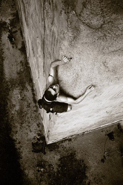 Georg Lenz on TECHNIKS, 5.11a © Traveler Taj Terpening - www.travelerphotography.com