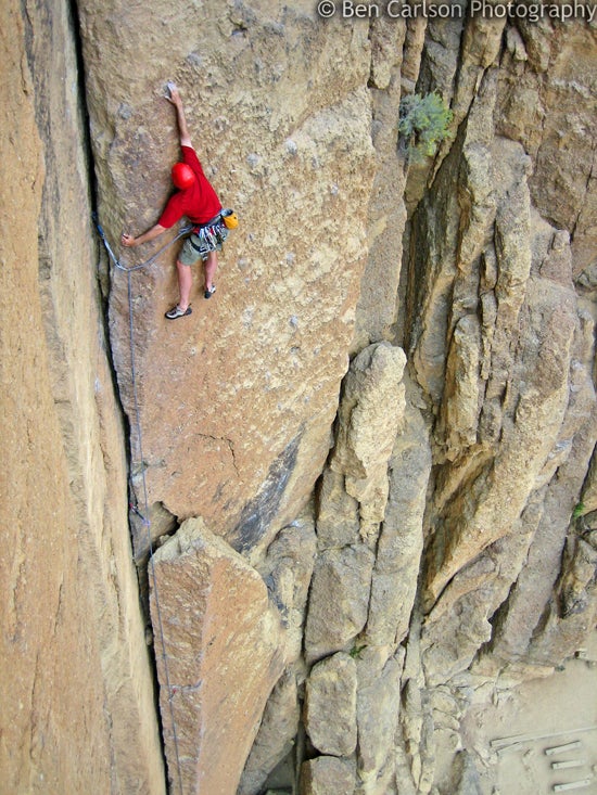Cinnamon-Slab-c_1088.jpg Long reaches on a fun climb. Cinnamon Slab, Smith Rock State Park, OR. © Photo by Ben Carlson
