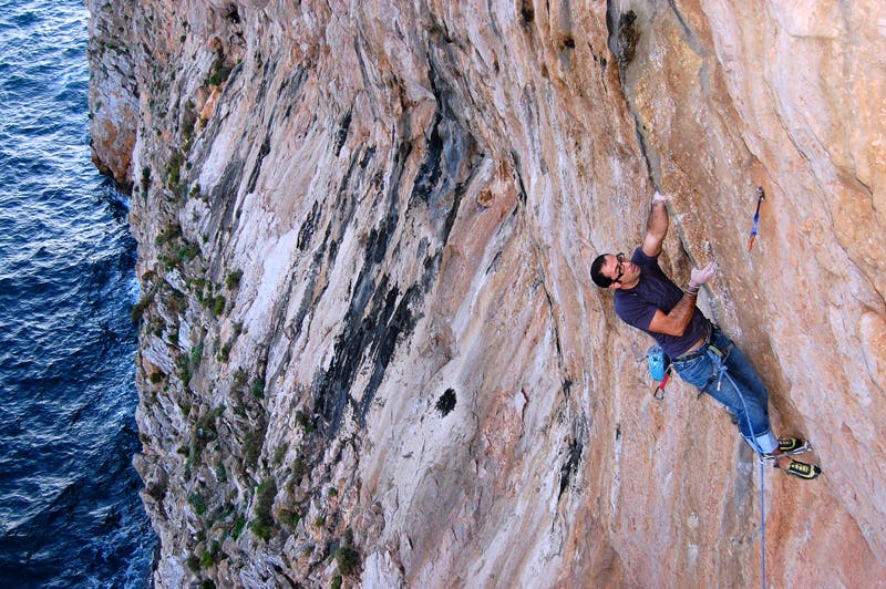DSC_0030_3237.JPG climber: pujan rock: sagres, portugal