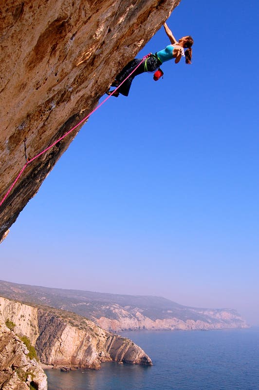 DSC_0256_3243.JPG climber: isabel boavida rock: azoia, portugal