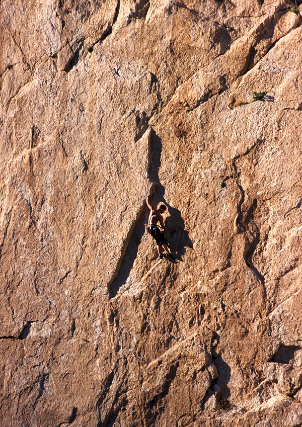 ElChorro_Spain_03_6866.jpg Climbing at El Chorro, Spain