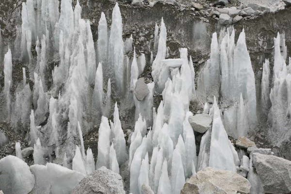 Gerri-Kier-Nepal08-006_648.jpg None