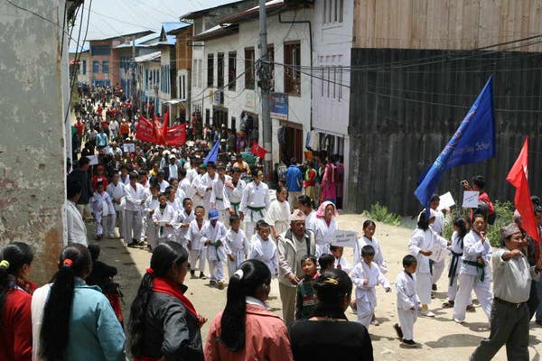 Gerri-Kier-Nepal08-033_671.jpg None