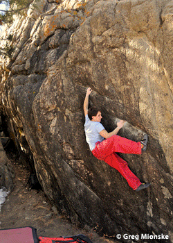 GregMionskePhotography2008_2435.gif PHOTO GALLERIES — Boulder, Colorado, photogapher Greg Mionske's passion is bouldering and landscape photography in places like Rocky Mountain…
