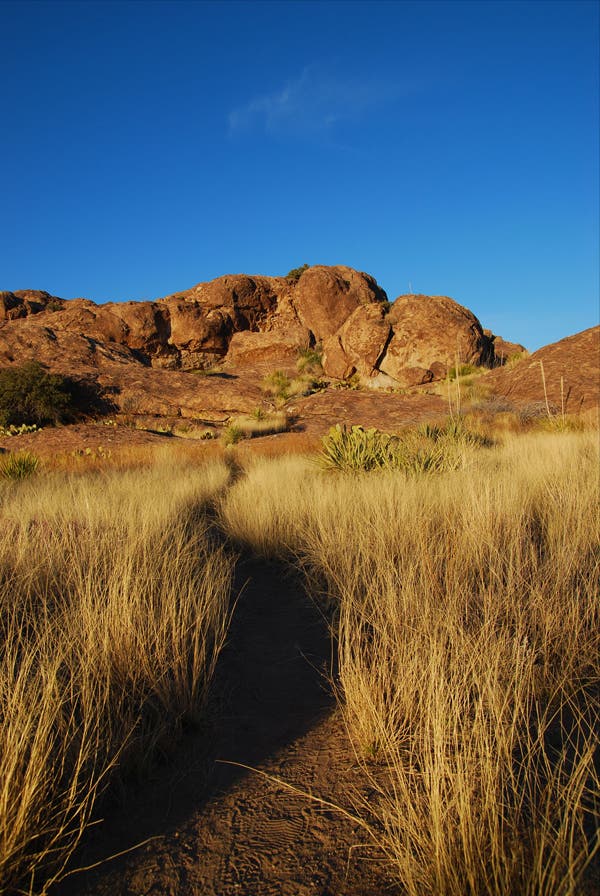 Hueco-EMoosburger-Pic_2_10932.jpg sunset on north mountain...Peace... © Photo by Emanuel Moosburger