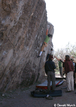 HuecoRockRodeo-07-cover_2443.gif Hueco Rock Rodeo 2007 - February 24th, the last Saturday of the month, was a chilly but prefect day for bouldering, and a good time was had by all…