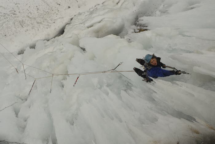 Jesse_Von_Fange08-006_5072.jpg Chad Heddleston, Salmon River Gorge, NY, A Fish Called Wanda, WI 5 M7. Photo by Jesse Von Fange vonfang.blogspot.com