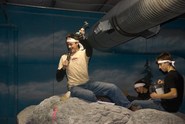 NightRisingSun-Spot1207-0204_8386.jpg None