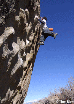 PhotopostAction-010908_2506.gif PHOTOPOST BOULDERING ACTION — Jesse, Seven Spanish Angels, Buttermilks, Bishop, CA; Kevin, Black Magic, Happy Boulders, Bishop, CA; Pow Pow, Sad…
