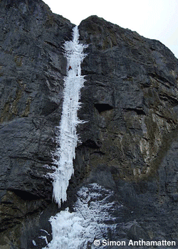 Pillage-Canadian-Rockies07_2510.gif Visitors Pillage the Canadian Rockies — Ueli Steck (red dot near top) soloing Ten Years After. Simon Anthamatten leads Sea of Vapors (WI 7) in…