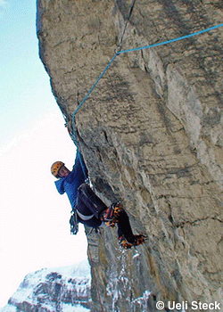 Rcktmn07-Anthamatten-Steck_2515.gif The Swiss climbers Simon Anthamatten and Ueli Steck are on an early-season rampage in the Canadian Rockies, climbing a significant new route and two…