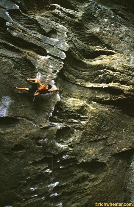 Tony Chan on Ro Shampo 5.12a, Red River Gorge, Kentucky © Photo by Rich Wheater
