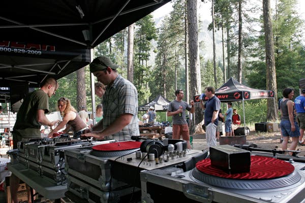  © Photo by Jon Jonckers