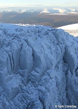 SecretMeanStreak-Mixed07_2534.gif HOT FLASHES CLIMBING NEWS — Mixed Action: Steve Ashworth, Viv Scott, and Andy Turner made the first ascent of The Secret, a two-pitch crack at Ben…