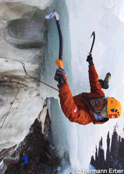 SendaReal_Chile_2535.gif Harald Berger and Albert Leichtfried, along with photographer Hermann Erber, have pioneered a wildly overhanging ice route at over 4,500 meters in…