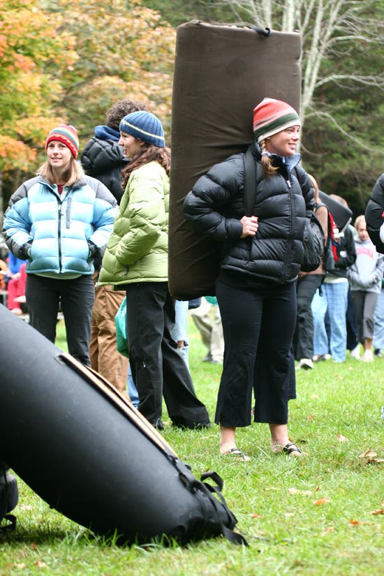 TC06-Houndears_0603_4507.jpg © Photos by Brian Burnham - www.cirquevideo.com