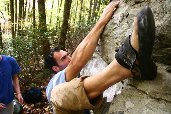 TC06-Houndears_0743_4557.jpg © Photos by Brian Burnham - www.cirquevideo.com