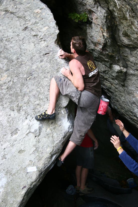  © Photos by Brian Burnham - www.cirquevideo.com