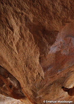 Window2Hueco-EMoosburger_2574.gif Photos by Emanuel Moosburger In February 2008, five Austrians: Katharina Saurwein, Anna Stoehr, Lukas Ennemoser, Mark Amann, Emanuel Moosburger,…