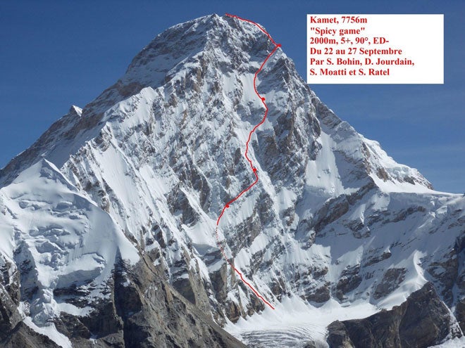 French Team Climbs Bold New Route in Himalaya - Climbing