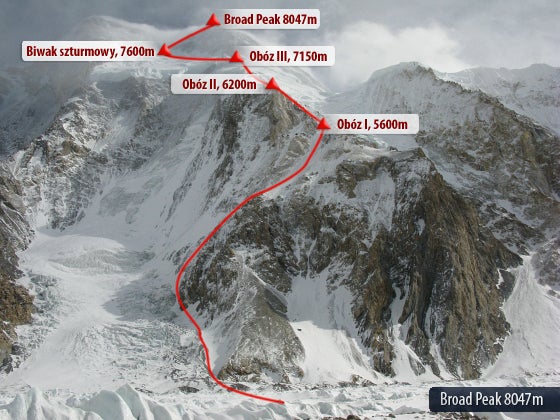First Winter Ascent of Broad Peak - Climbing