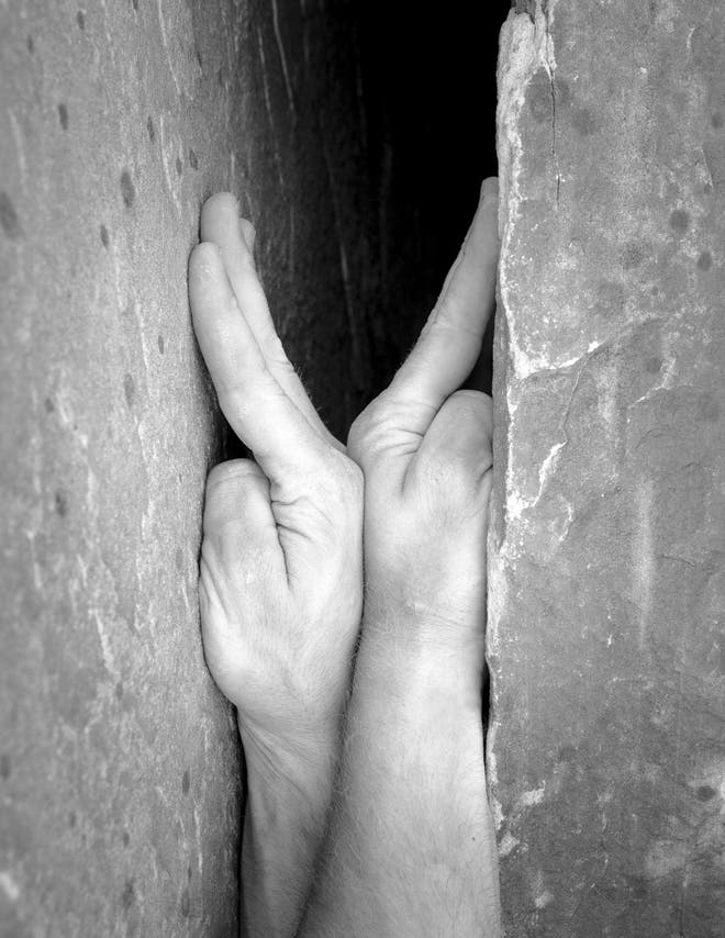 Hand-Hand-Stack-Offwidth-660