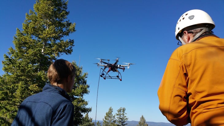 Drone with rope Drone with rope
