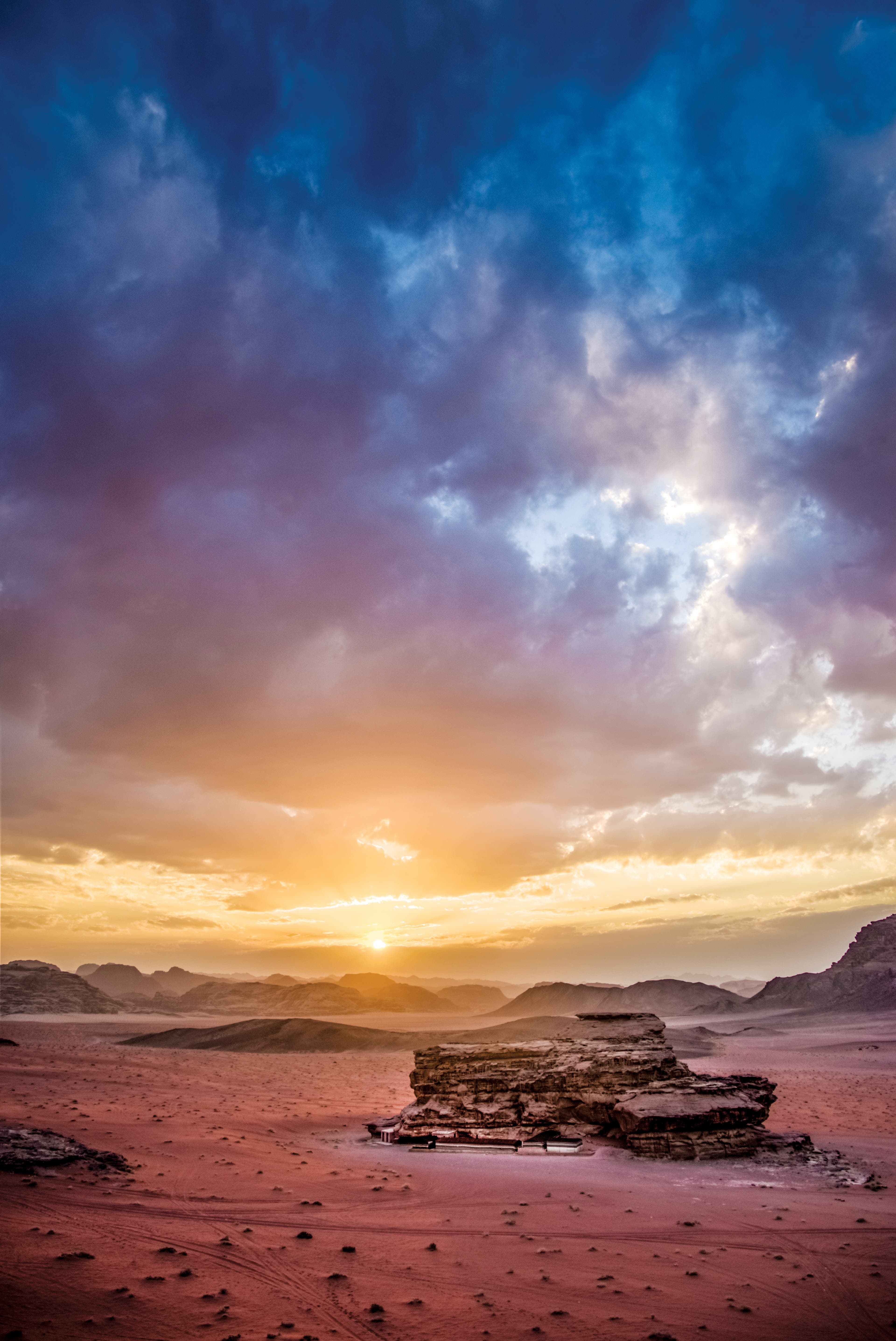 FullertonImages-131108-4439-Edit-HiRes-jm.jpg Rock climbing Wadi rum jordan