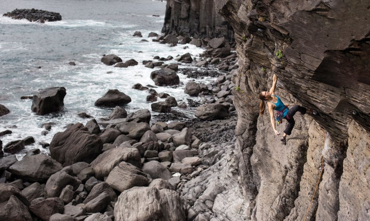 Glassberg_JP_Day_11-3_gn-web.jpg Paige Claassen Climbing Japan