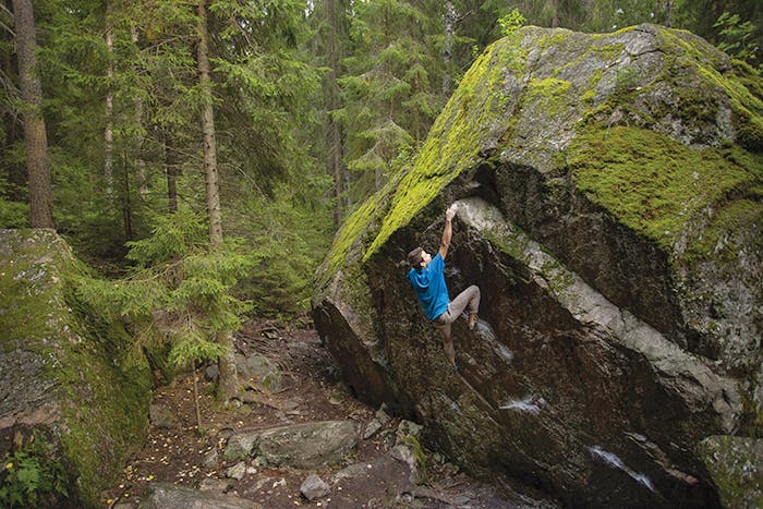 Triangular Lake Bouldering Photo