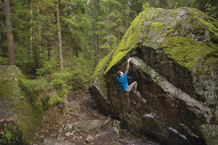 RU_Glassberg_20-23_gn-web.jpg Triangular Lake Bouldering Photo