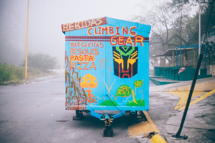 20141229_AGR_ClimbingMagazine_ElPotreroChico_00063.jpg None