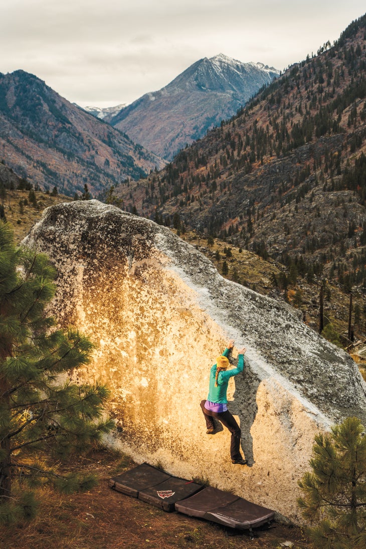 MVanBiene-36323-jm.jpg Leavenworth Washington Alpine Bouldering Rock Climbing