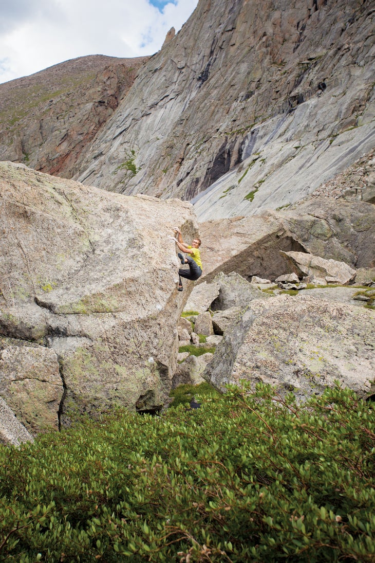 RJC__20110731_AreaDMountEvans_0954-jm.jpg Mount Evans Colorado Alpine Bouldering Rock Climbing