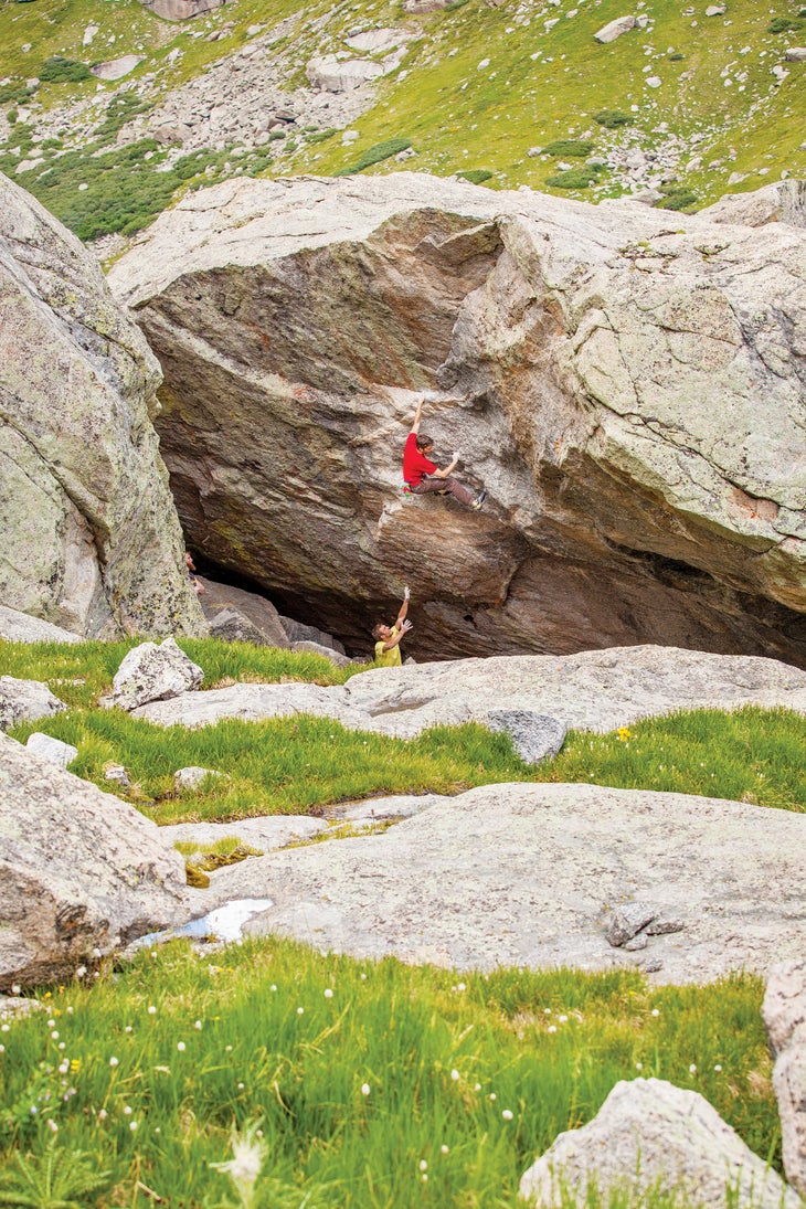 RJC__20110731_AreaDMountEvans_1131-jm.jpg Mount Evans Colorado Alpine Bouldering Rock Climbing