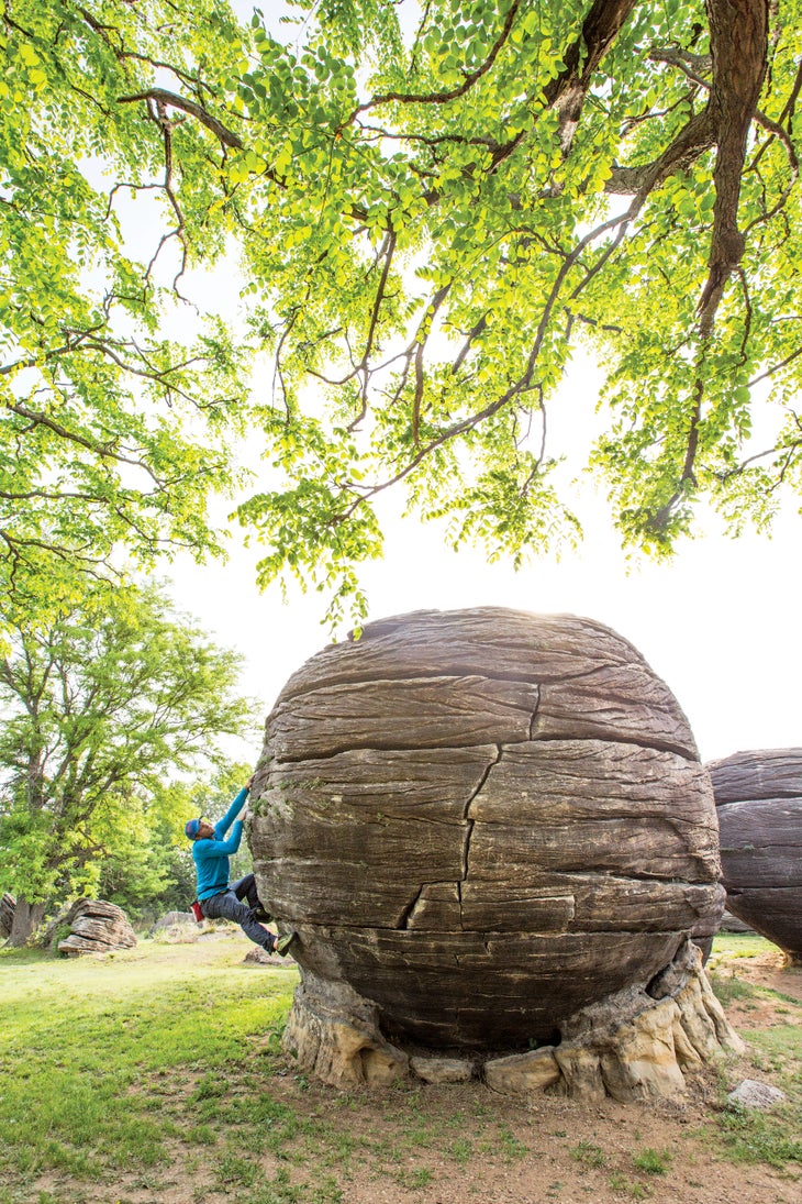 burr052114_030_gn-web.jpg Kansas Rock City Bouldering Rock Climbing Photography